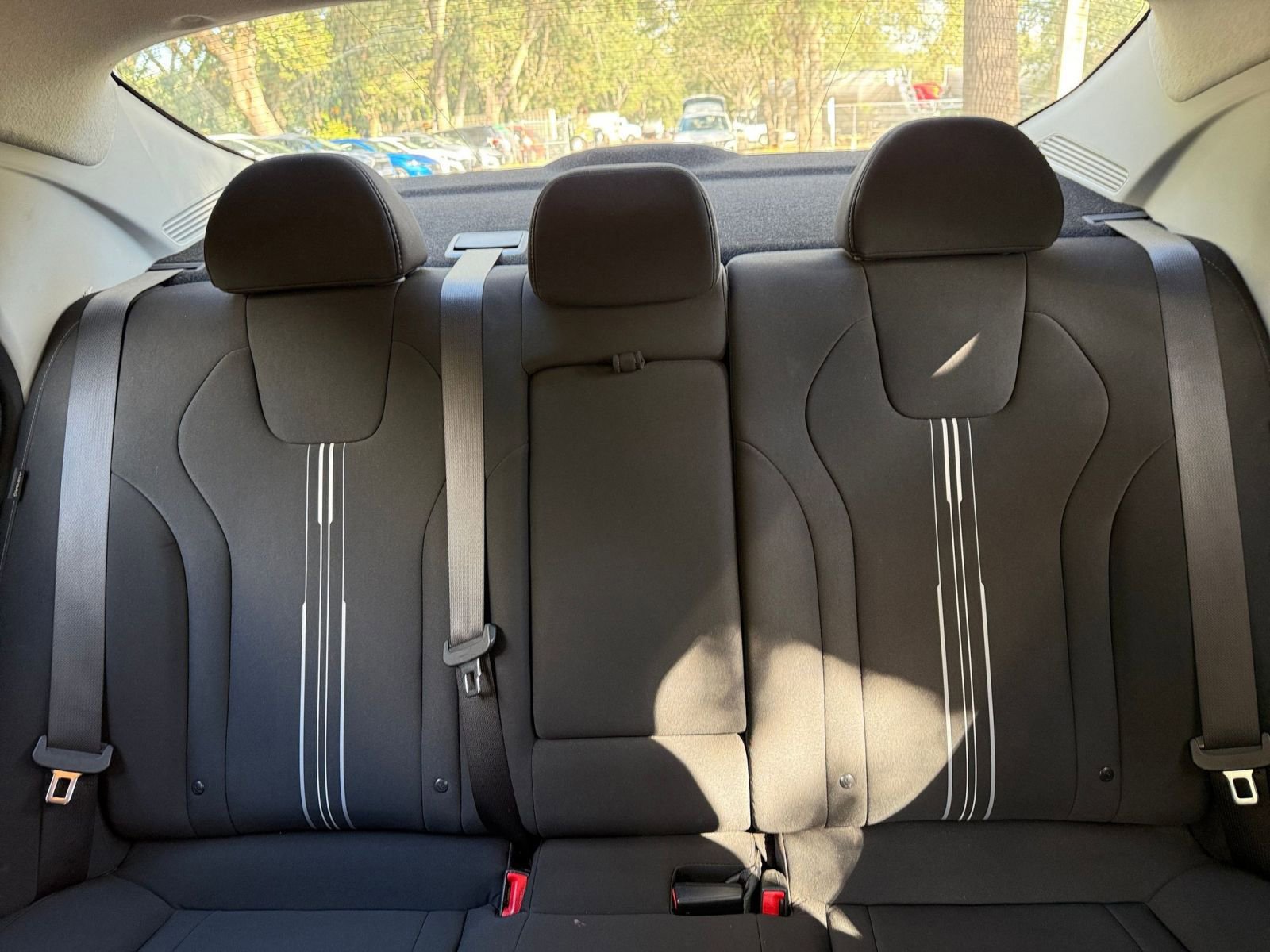 Thumbnail: 2025 Hyundai Elantra - 32