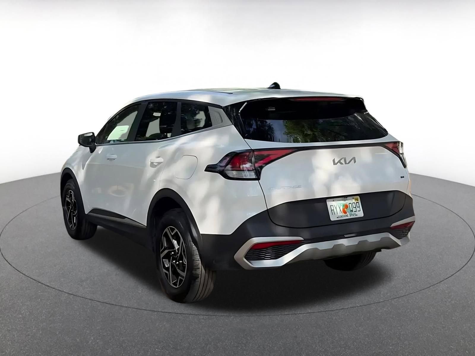 Thumbnail: 2025 Kia Sportage - 10
