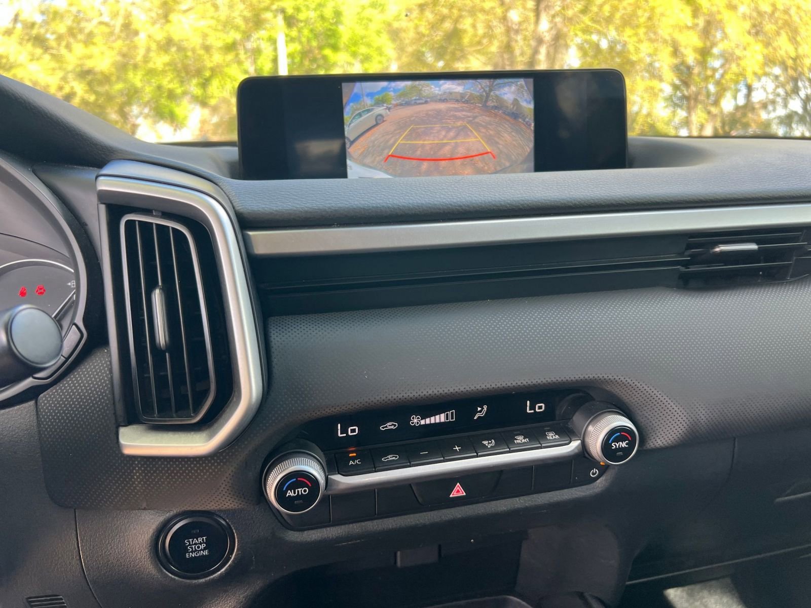 Thumbnail: 2025 Mazda CX-50 - 17