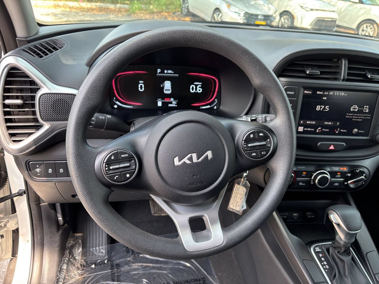 Thumbnail: 2025 Kia Soul - 25