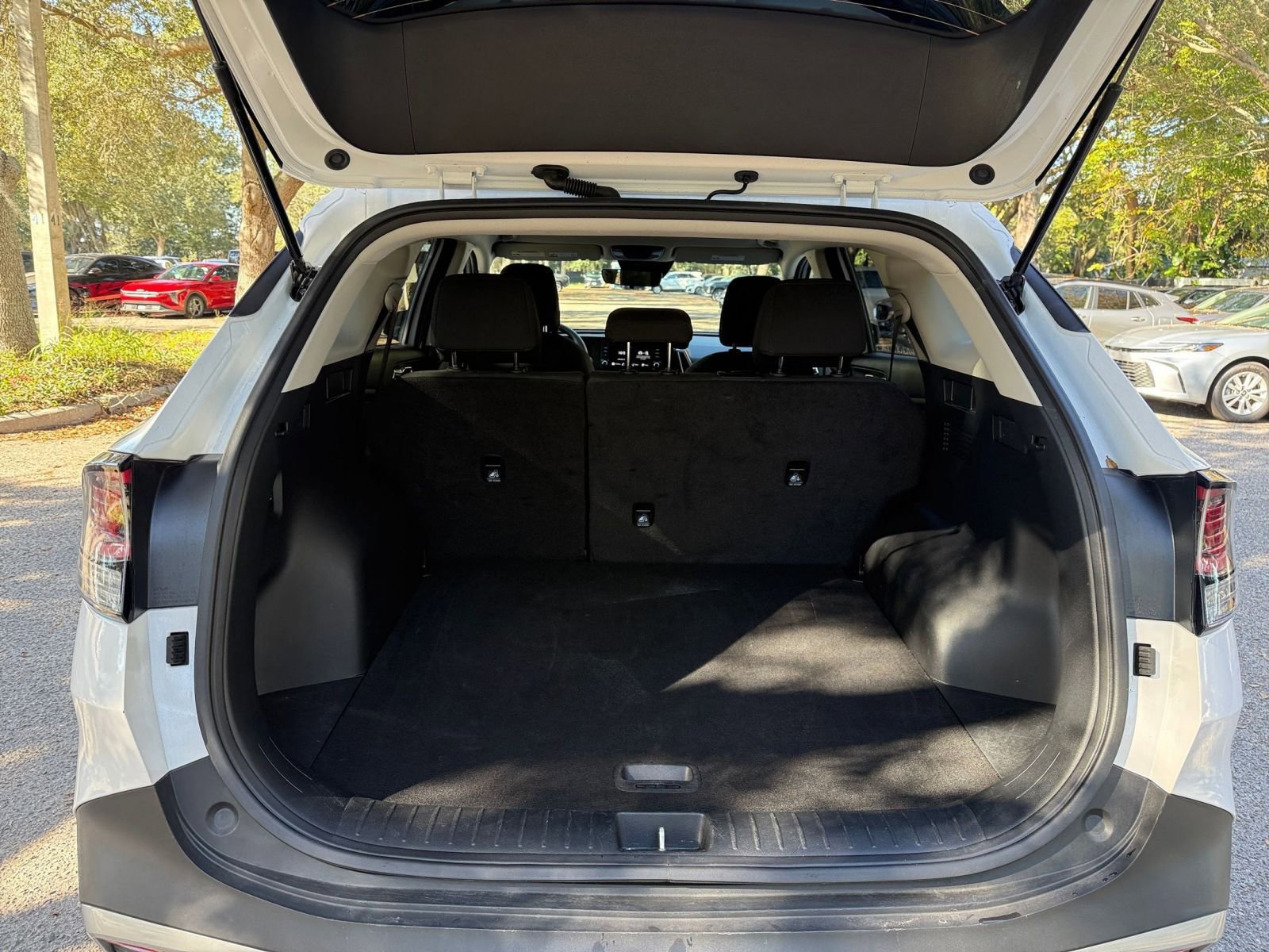 Thumbnail: 2025 Kia Sportage - 24