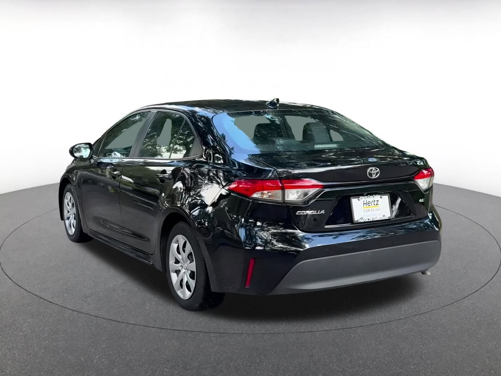Thumbnail: 2023 Toyota Corolla - 11