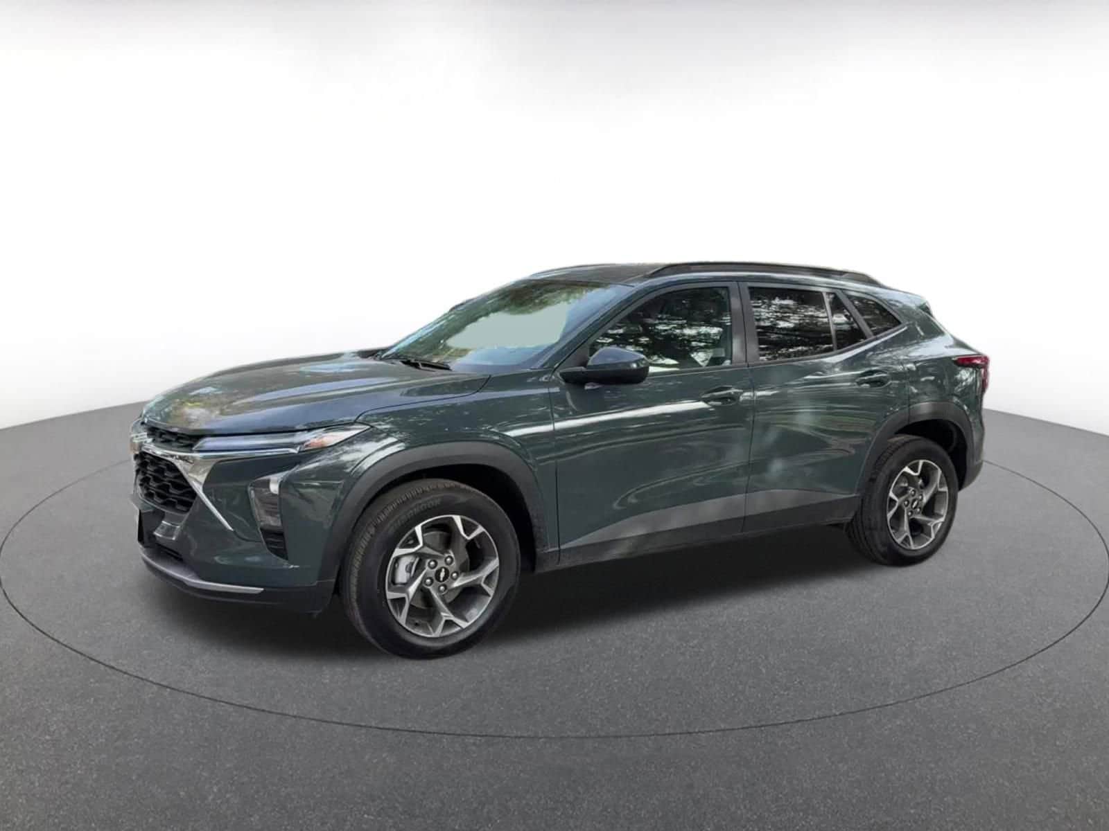 Thumbnail: 2025 Chevrolet Trax - 8