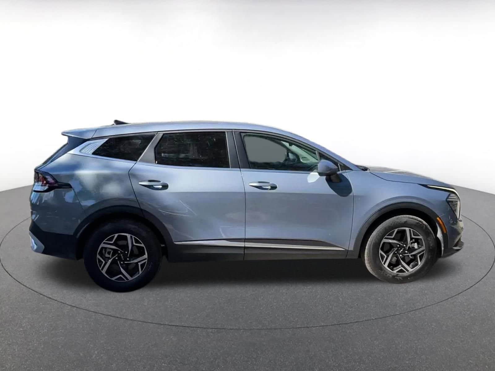 Thumbnail: 2025 Kia Sportage - 16