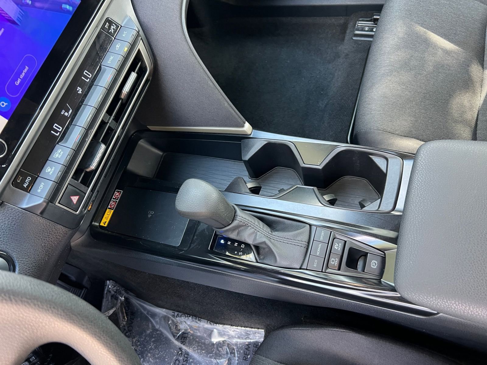 Thumbnail: 2025 Toyota Camry - 35