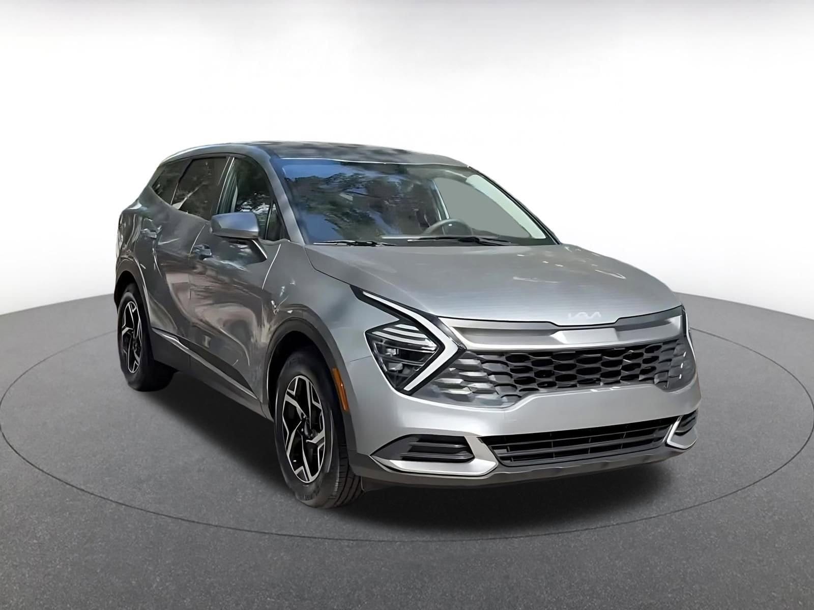 Thumbnail: 2025 Kia Sportage - 3