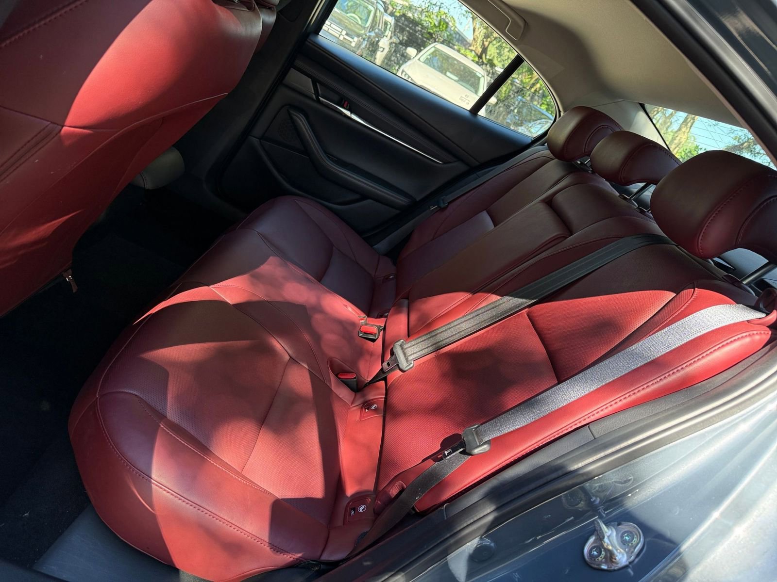 Thumbnail: 2025 Mazda Mazda3 - 32