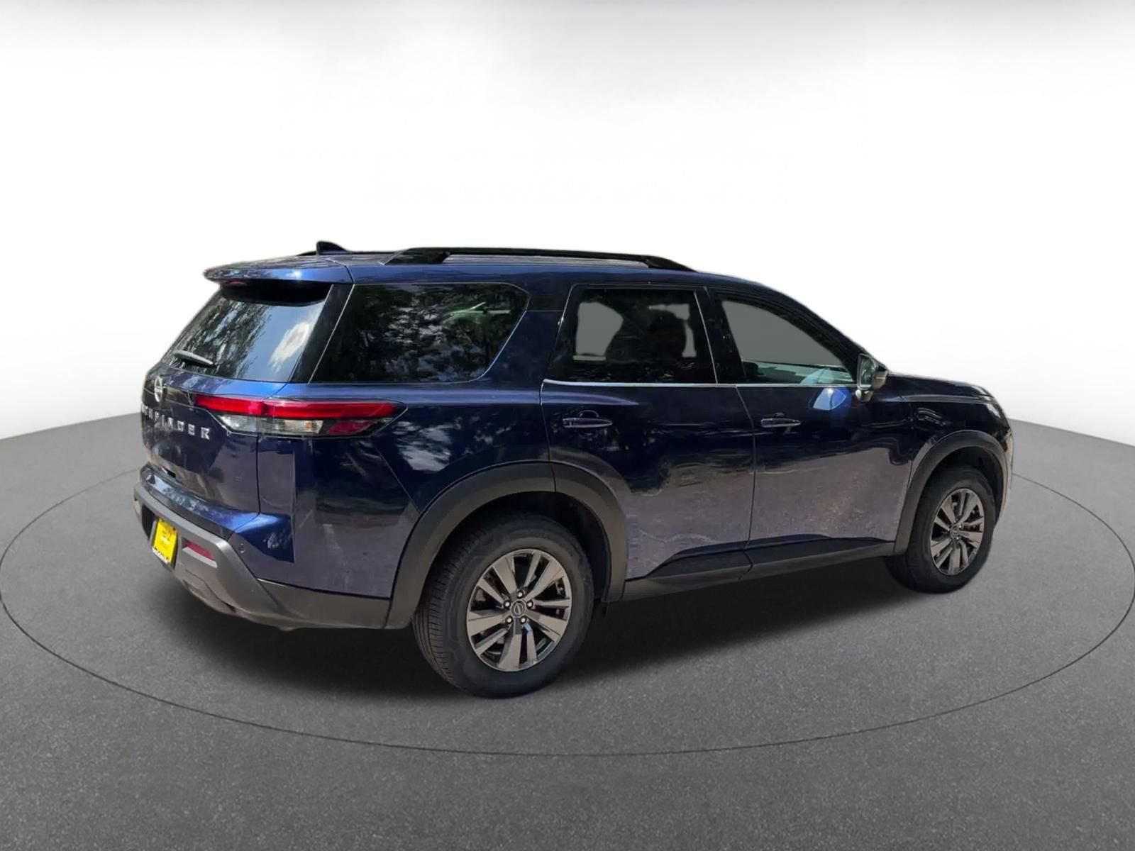 Thumbnail: 2025 Nissan Pathfinder - 14