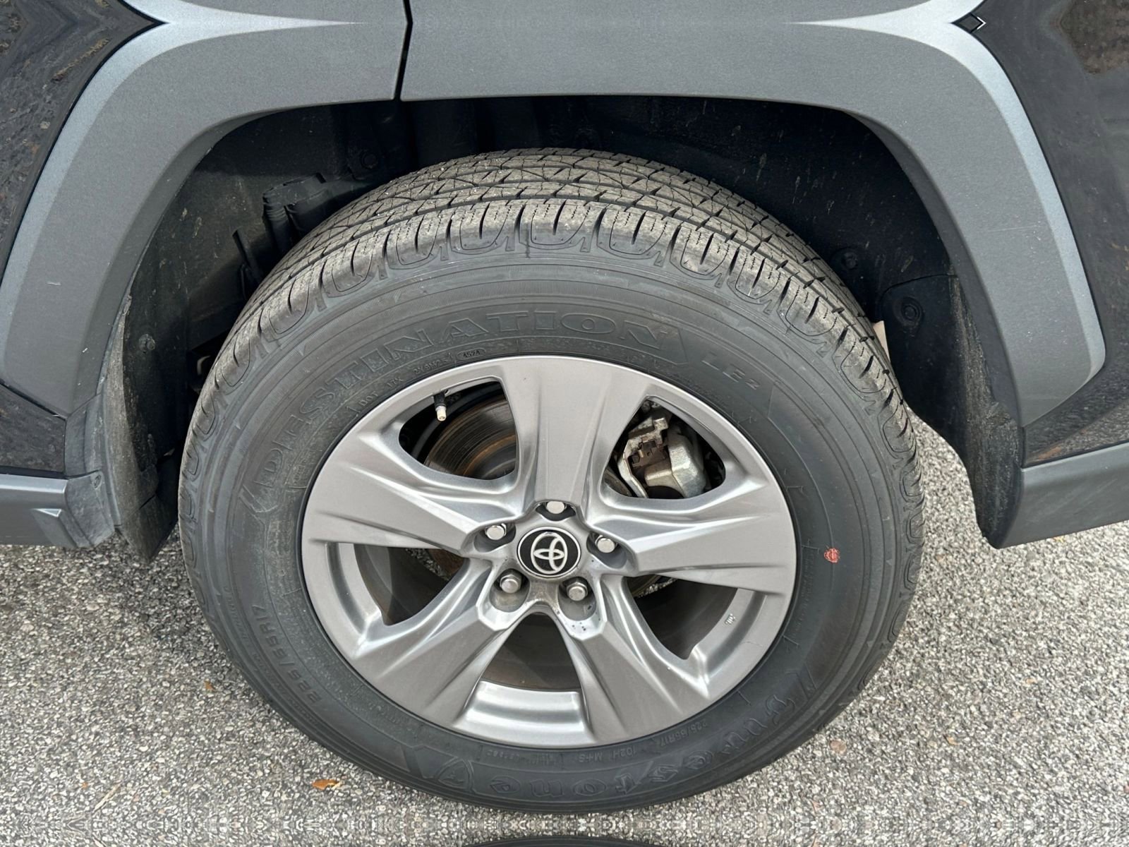 Thumbnail: 2025 Toyota RAV4 - 23