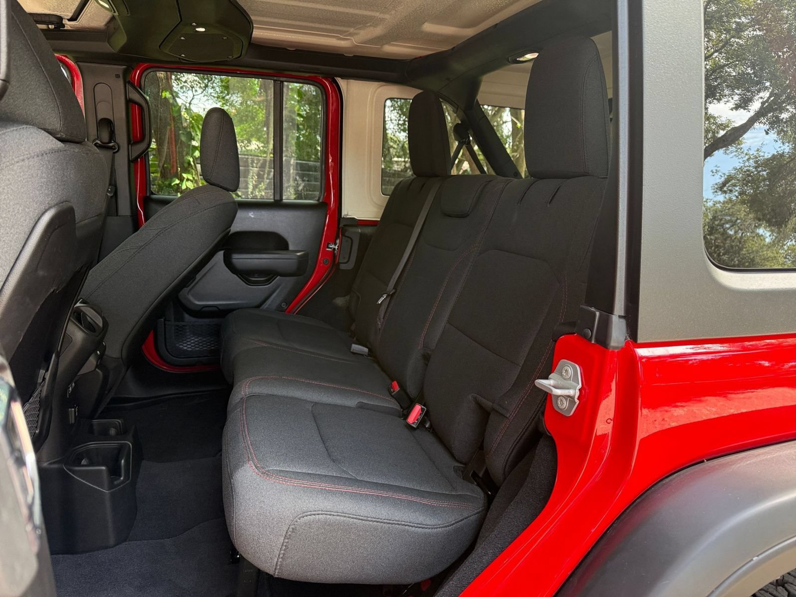 Thumbnail: 2026 Jeep Wrangler - 32