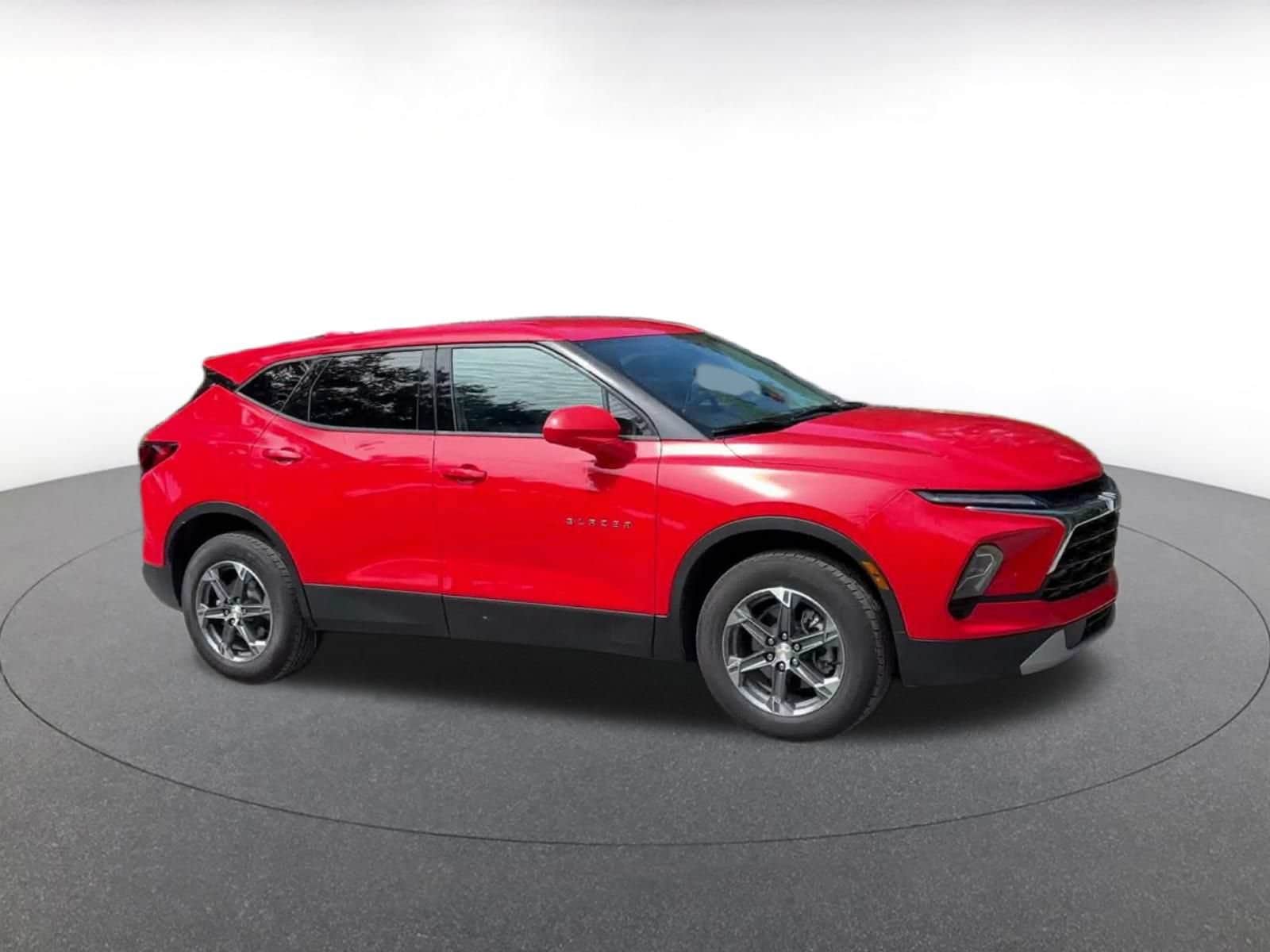 Thumbnail: 2026 Chevrolet Blazer - 2