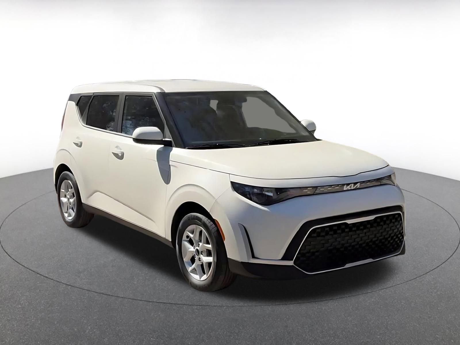 Thumbnail: 2025 Kia Soul - 3