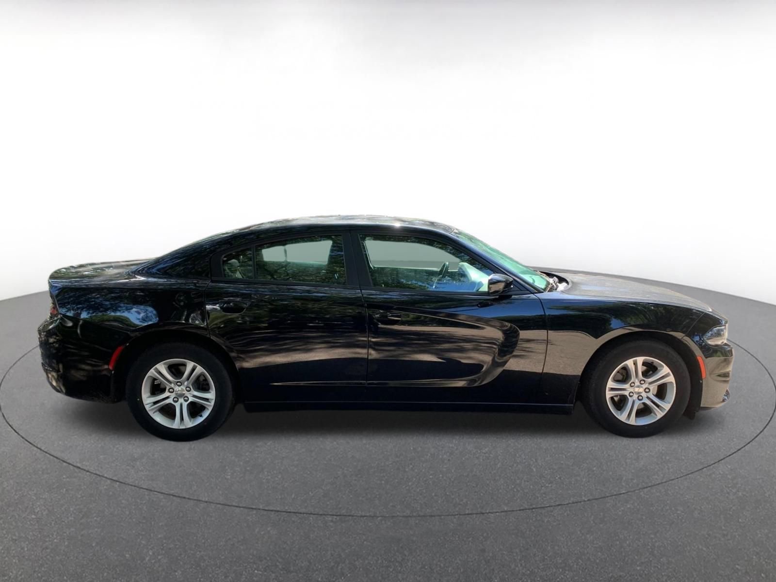 Thumbnail: 2019 Dodge Charger - 8