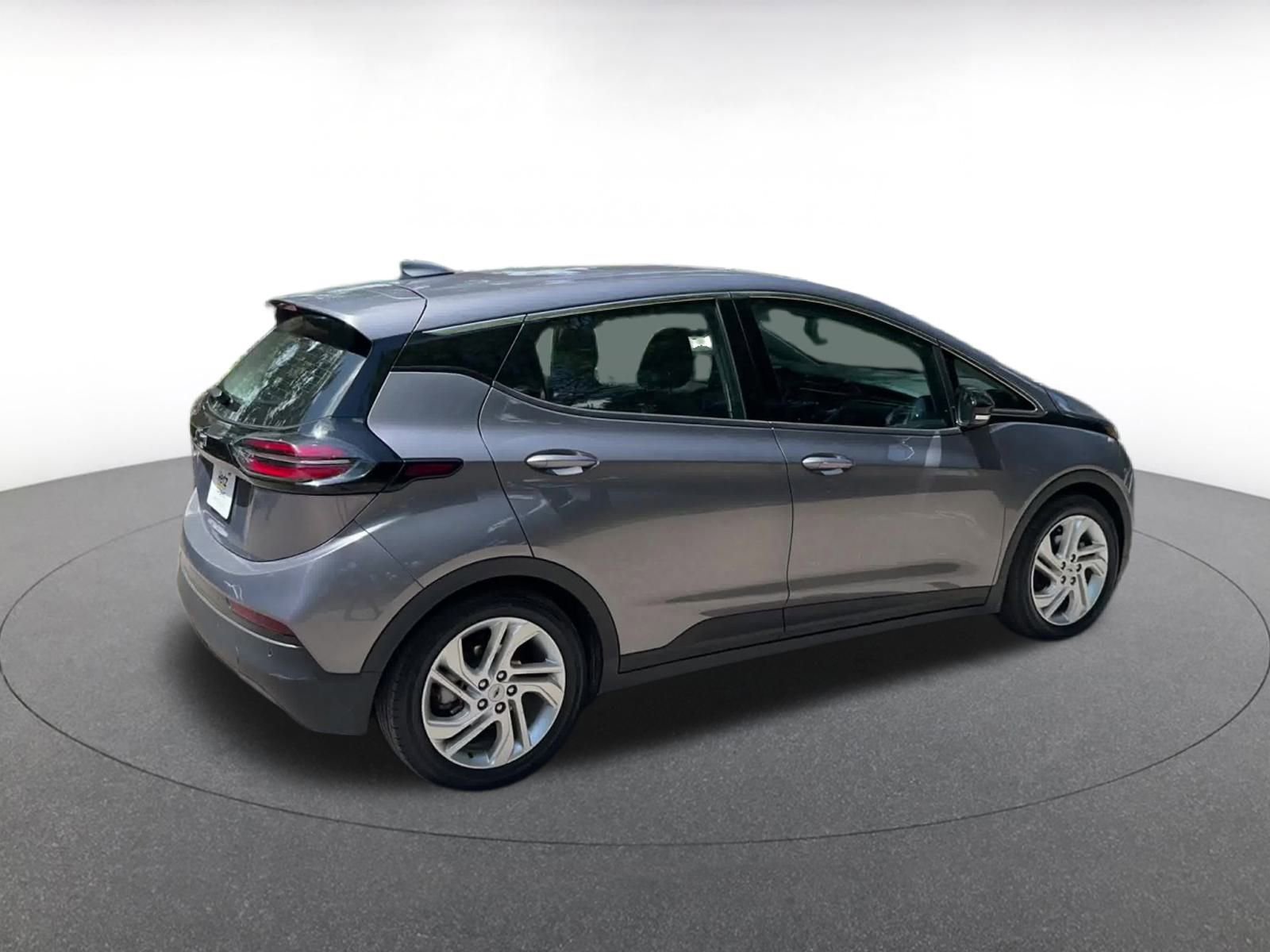Thumbnail: 2023 Chevrolet Bolt EV - 28