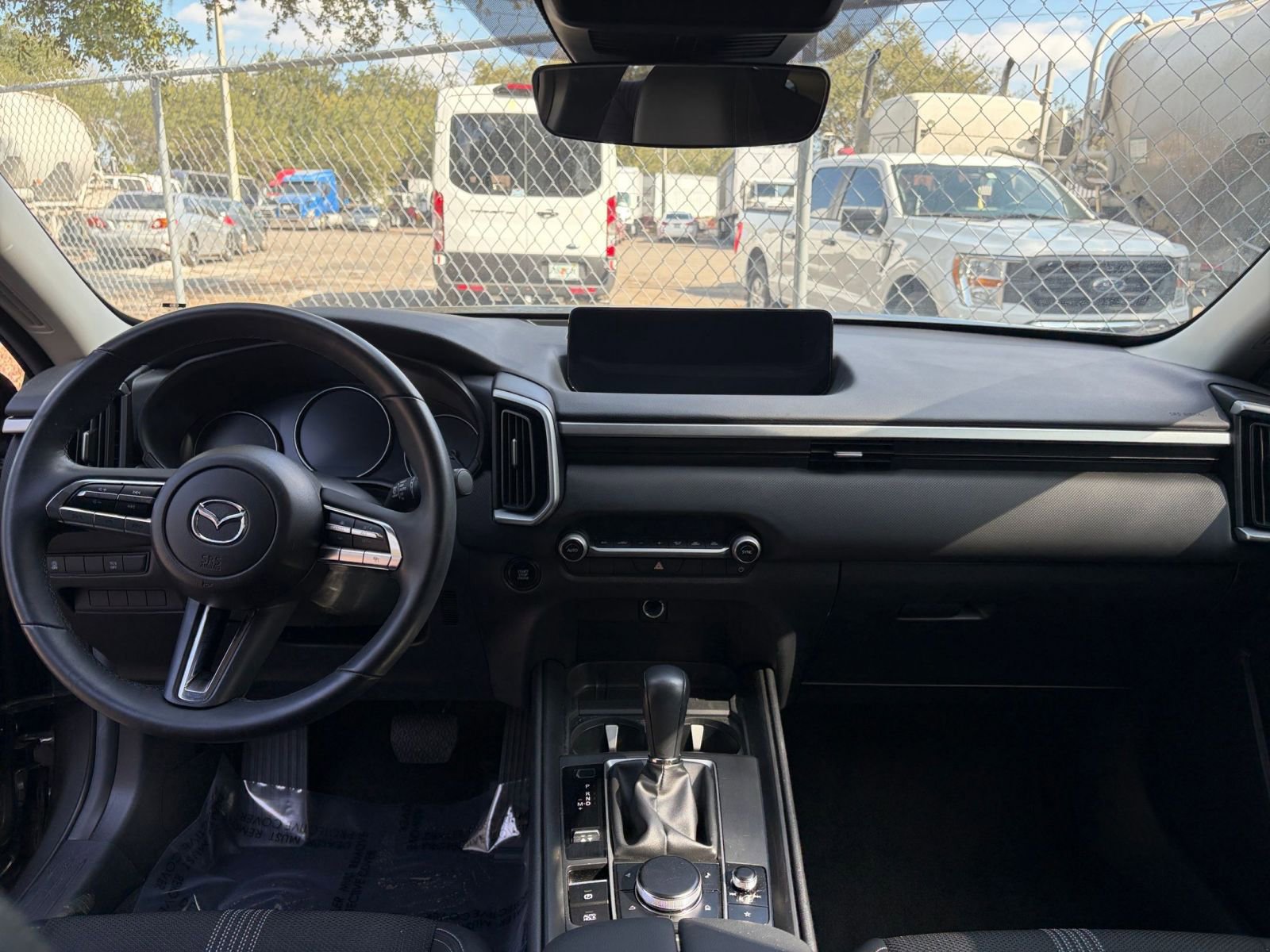 Thumbnail: 2025 Mazda CX-50 - 27