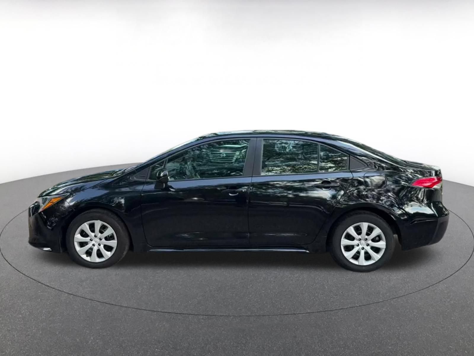 Thumbnail: 2025 Toyota Corolla - 7