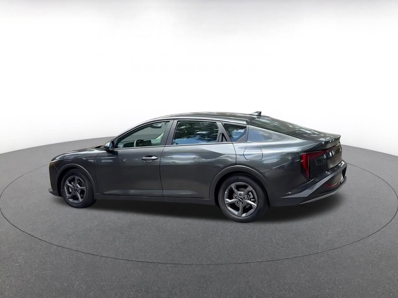 Thumbnail: 2025 Kia K4 - 10