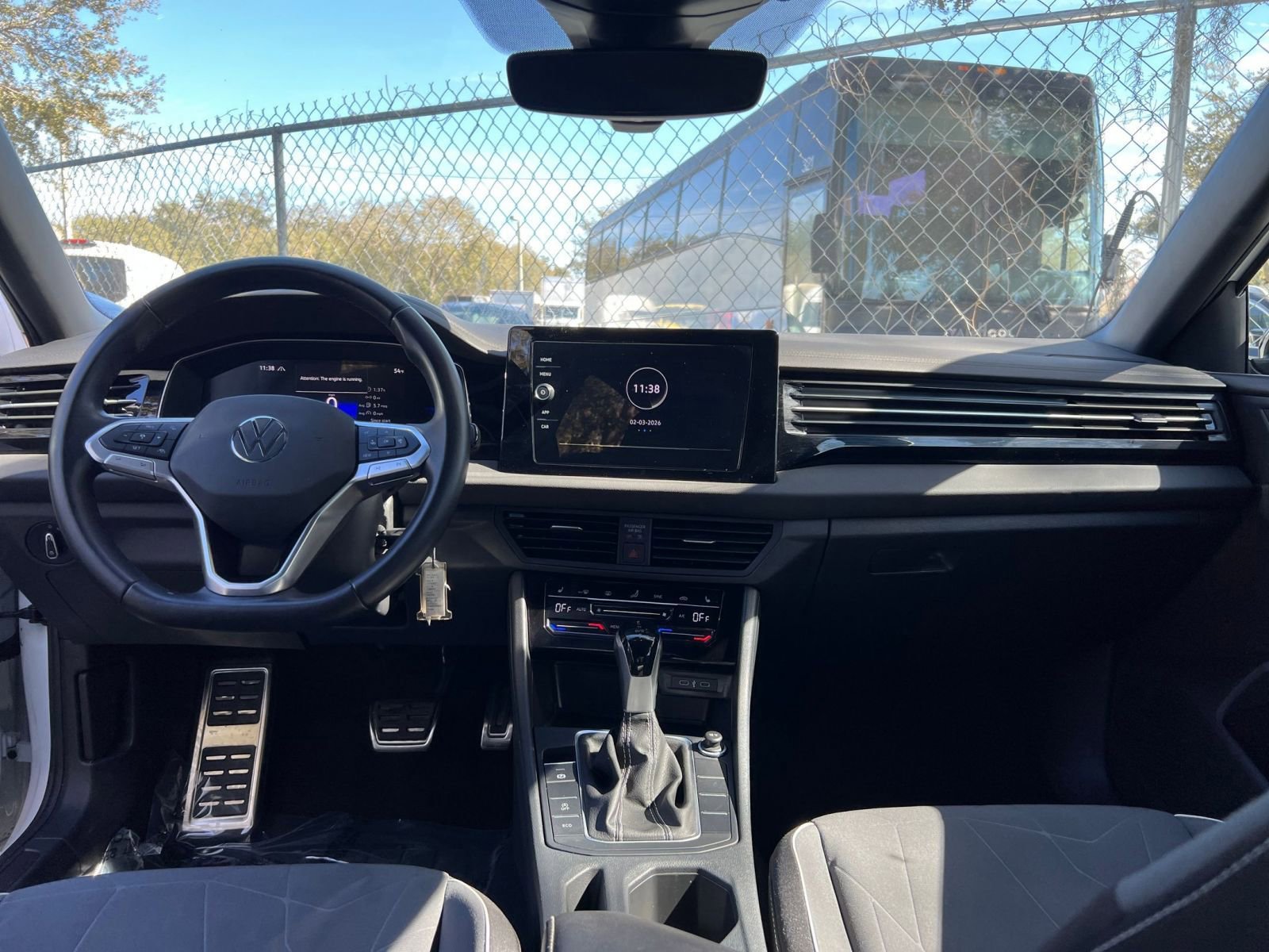 Thumbnail: 2025 Volkswagen Jetta - 28