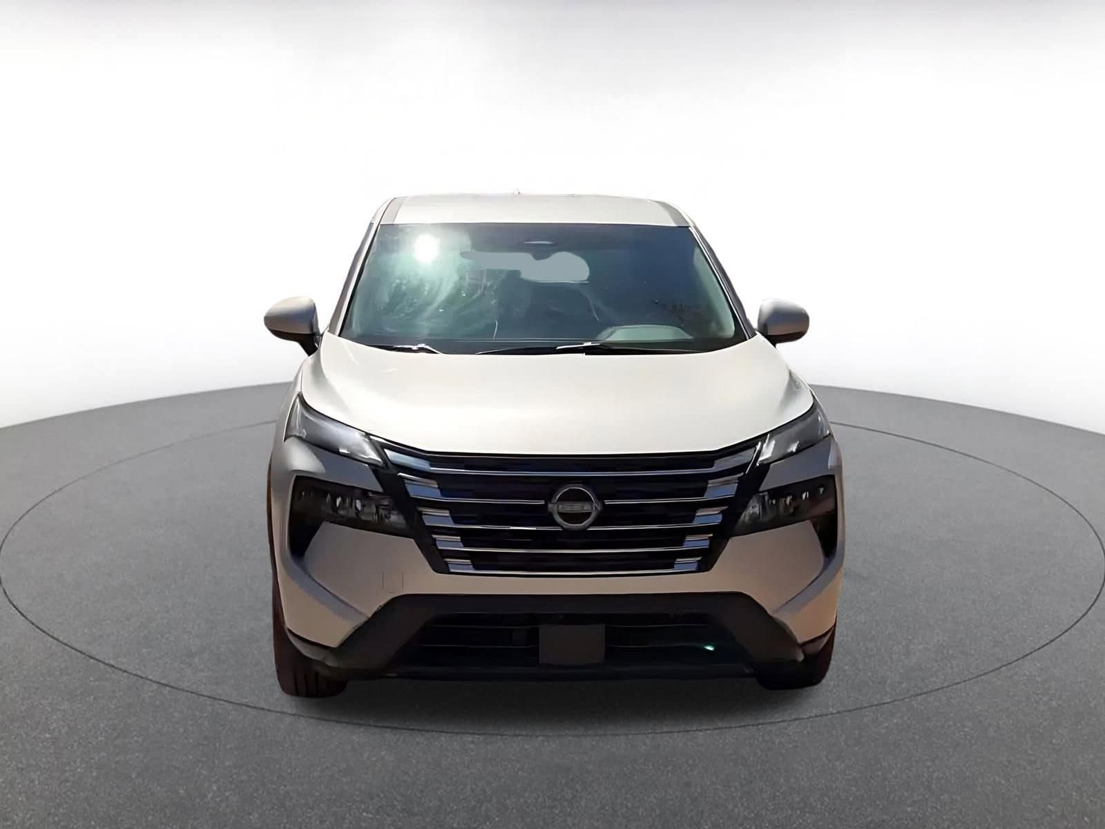 Thumbnail: 2025 Nissan Rogue - 4