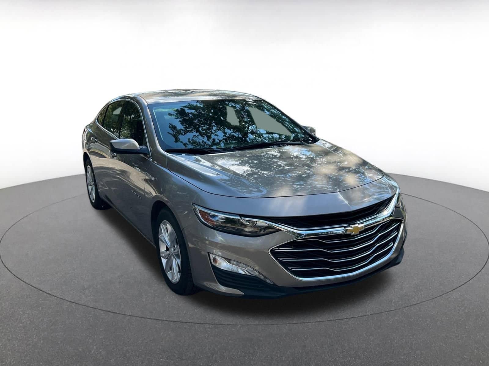 Thumbnail: 2023 Chevrolet Malibu - 1