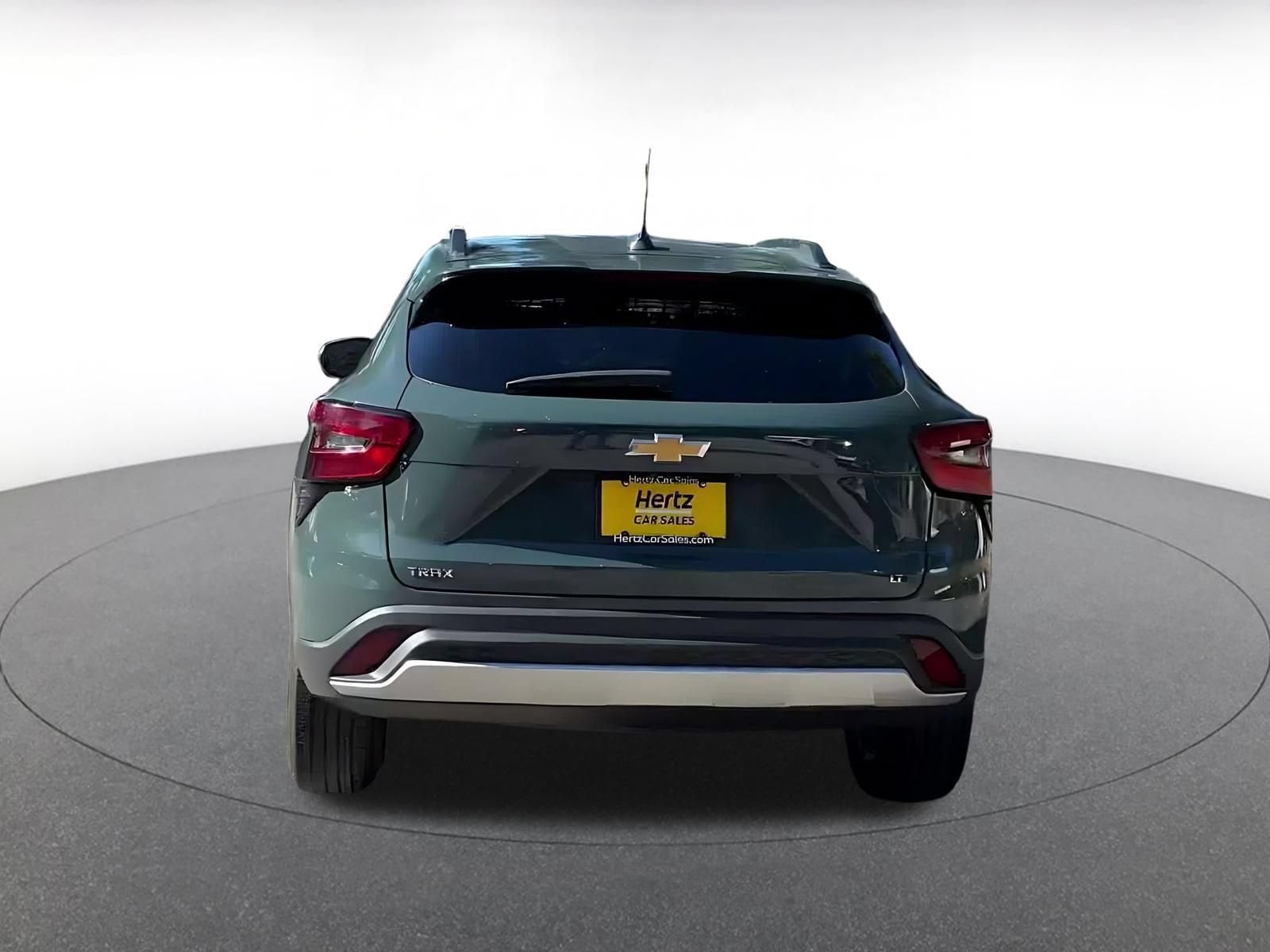 Thumbnail: 2025 Chevrolet Trax - 12