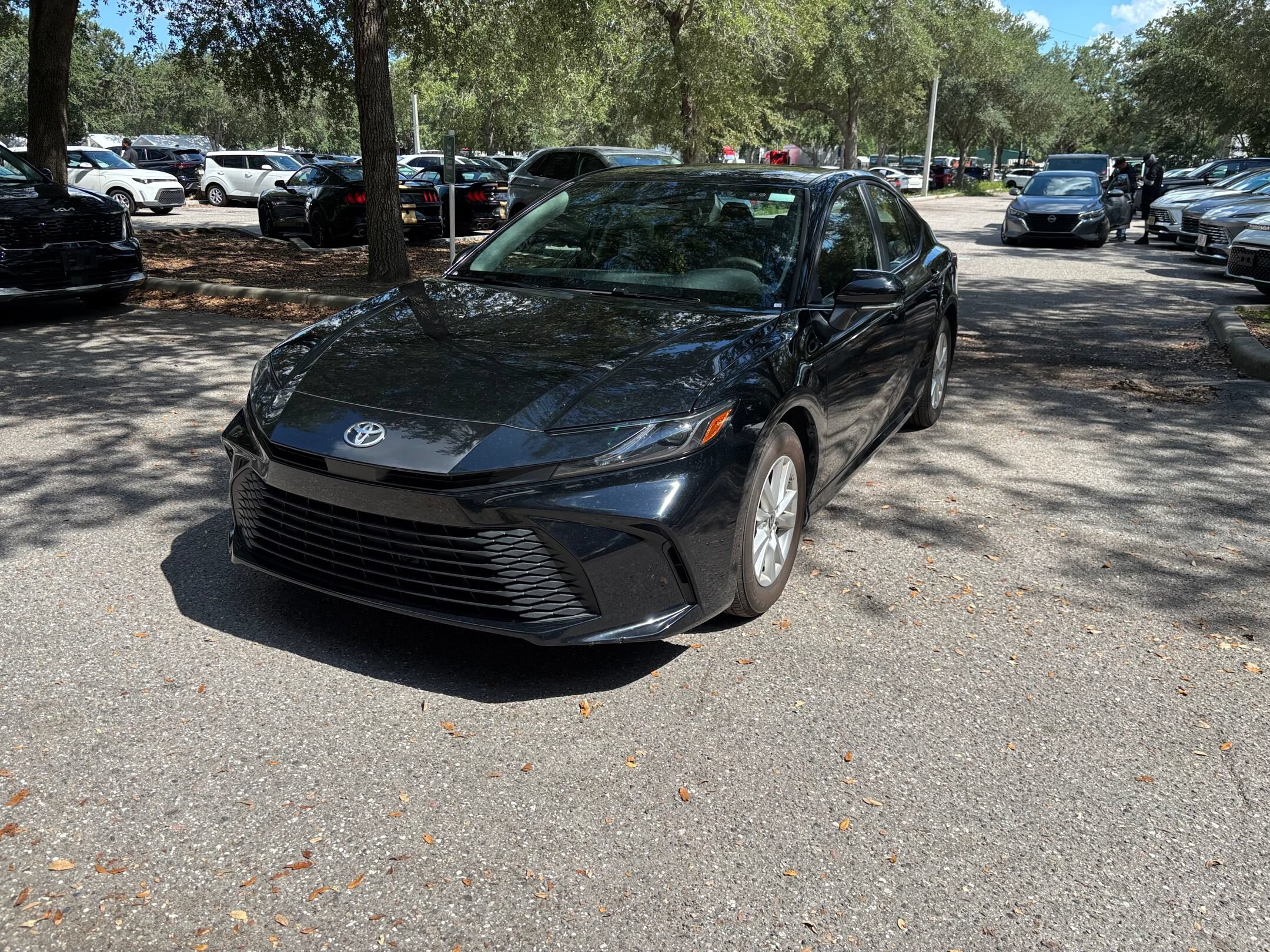 Thumbnail: 2025 Toyota Camry - 10