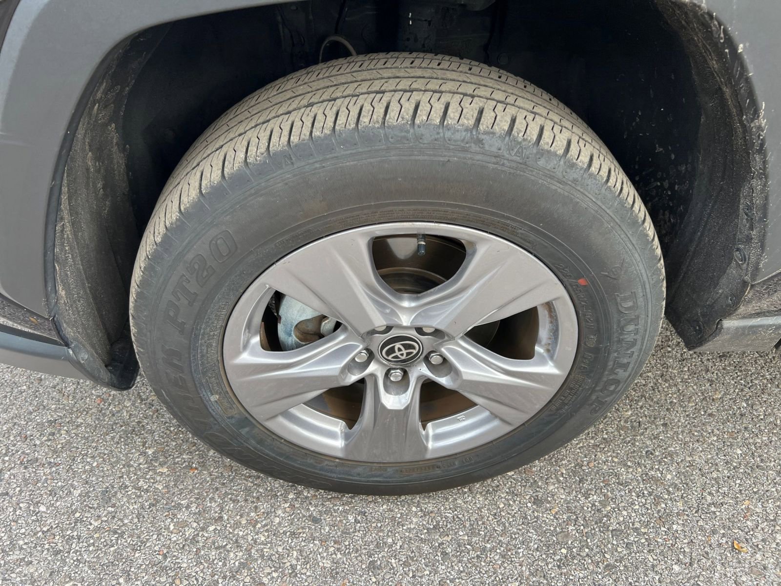 Thumbnail: 2025 Toyota RAV4 - 23