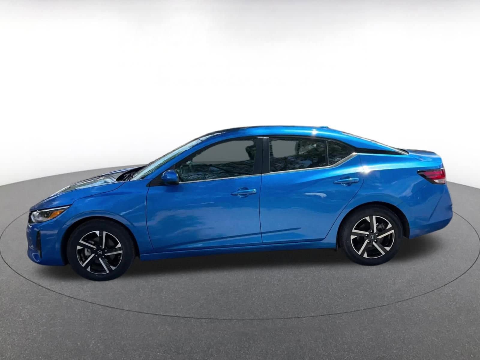 Thumbnail: 2024 Nissan Sentra - 9