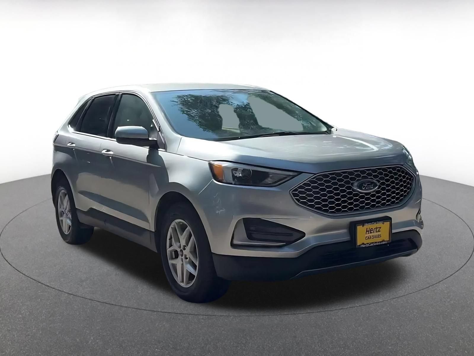 Thumbnail: 2024 Ford Edge - 3
