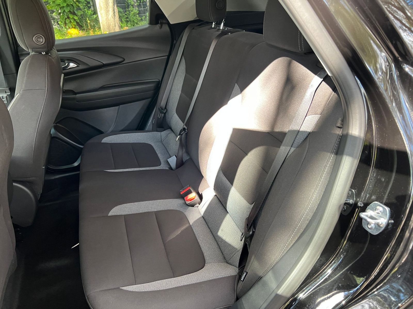 Thumbnail: 2025 Chevrolet TrailBlazer - 32