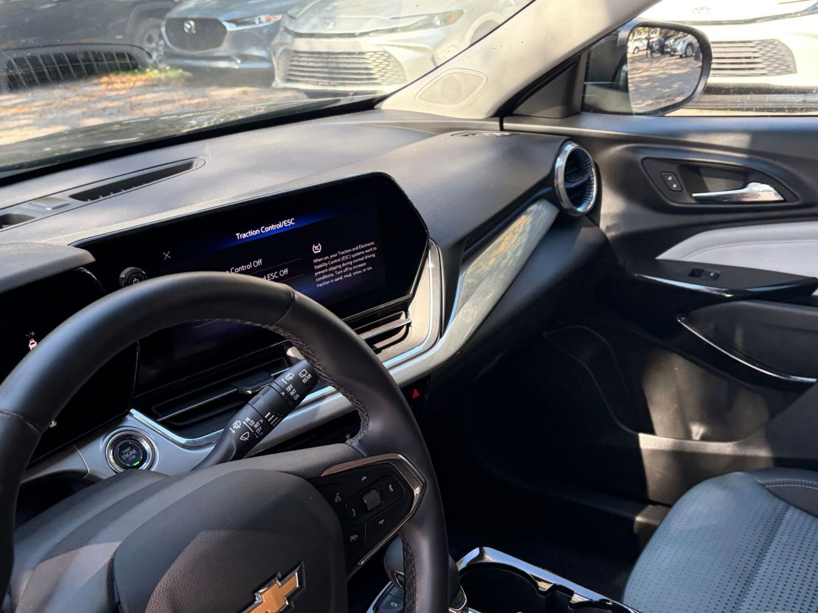 Thumbnail: 2025 Chevrolet Trax - 29