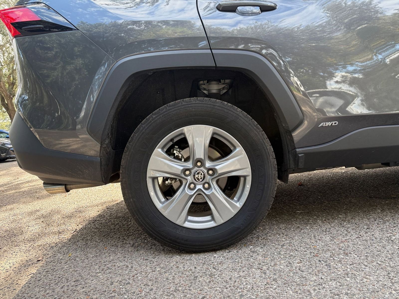 Thumbnail: 2025 Toyota RAV4 - 23