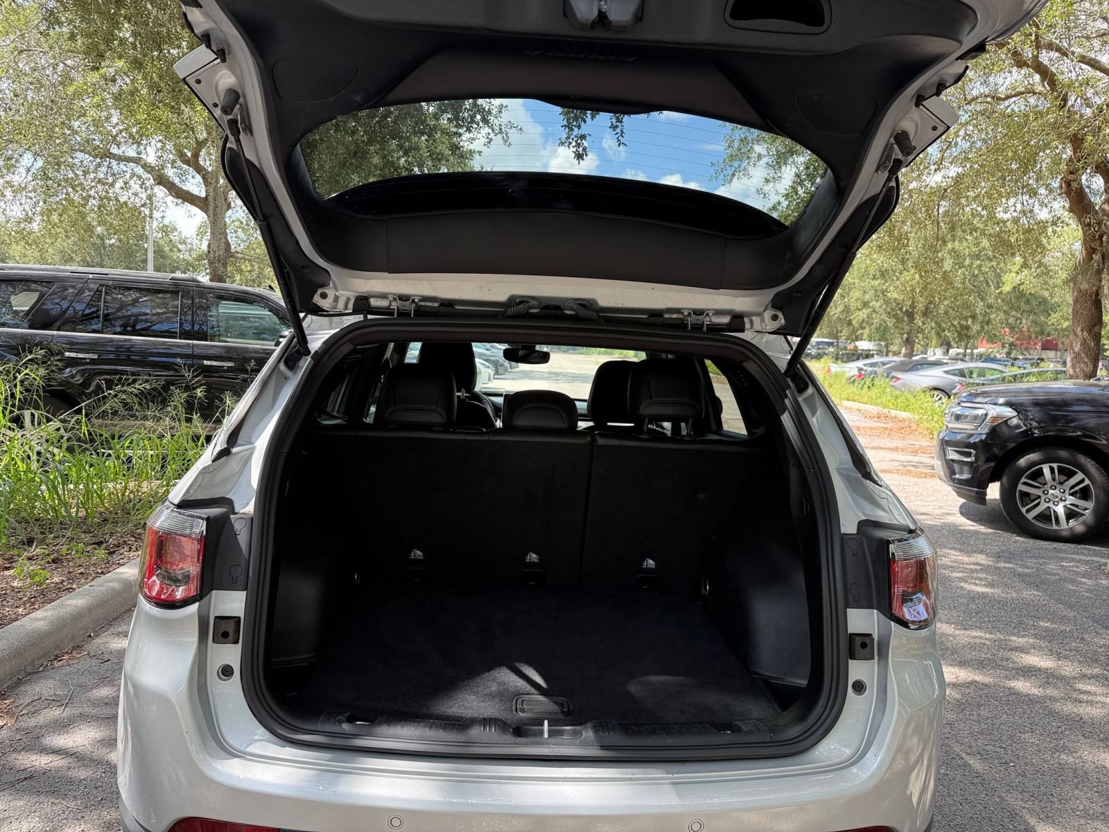 Thumbnail: 2025 Jeep Compass - 29