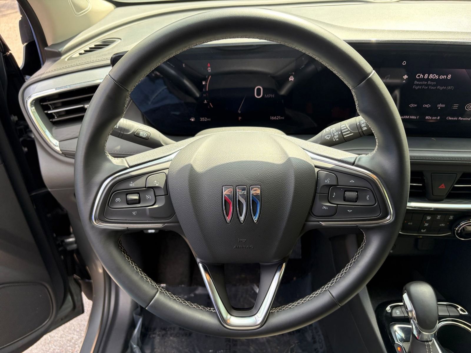 Thumbnail: 2025 Buick Encore GX - 27