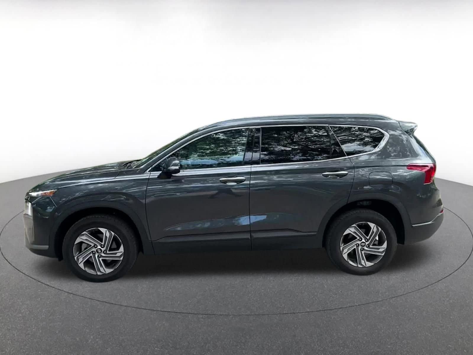 Thumbnail: 2023 Hyundai Santa Fe - 9