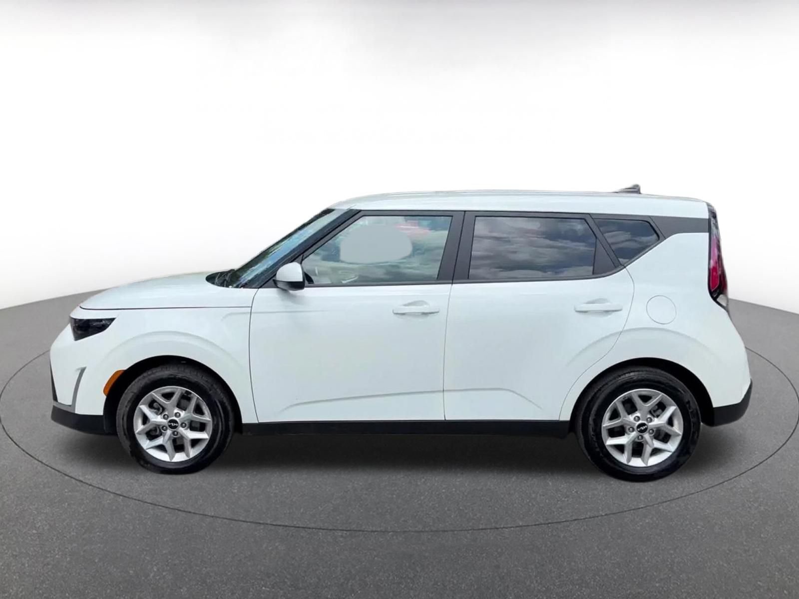 Thumbnail: 2025 Kia Soul - 9