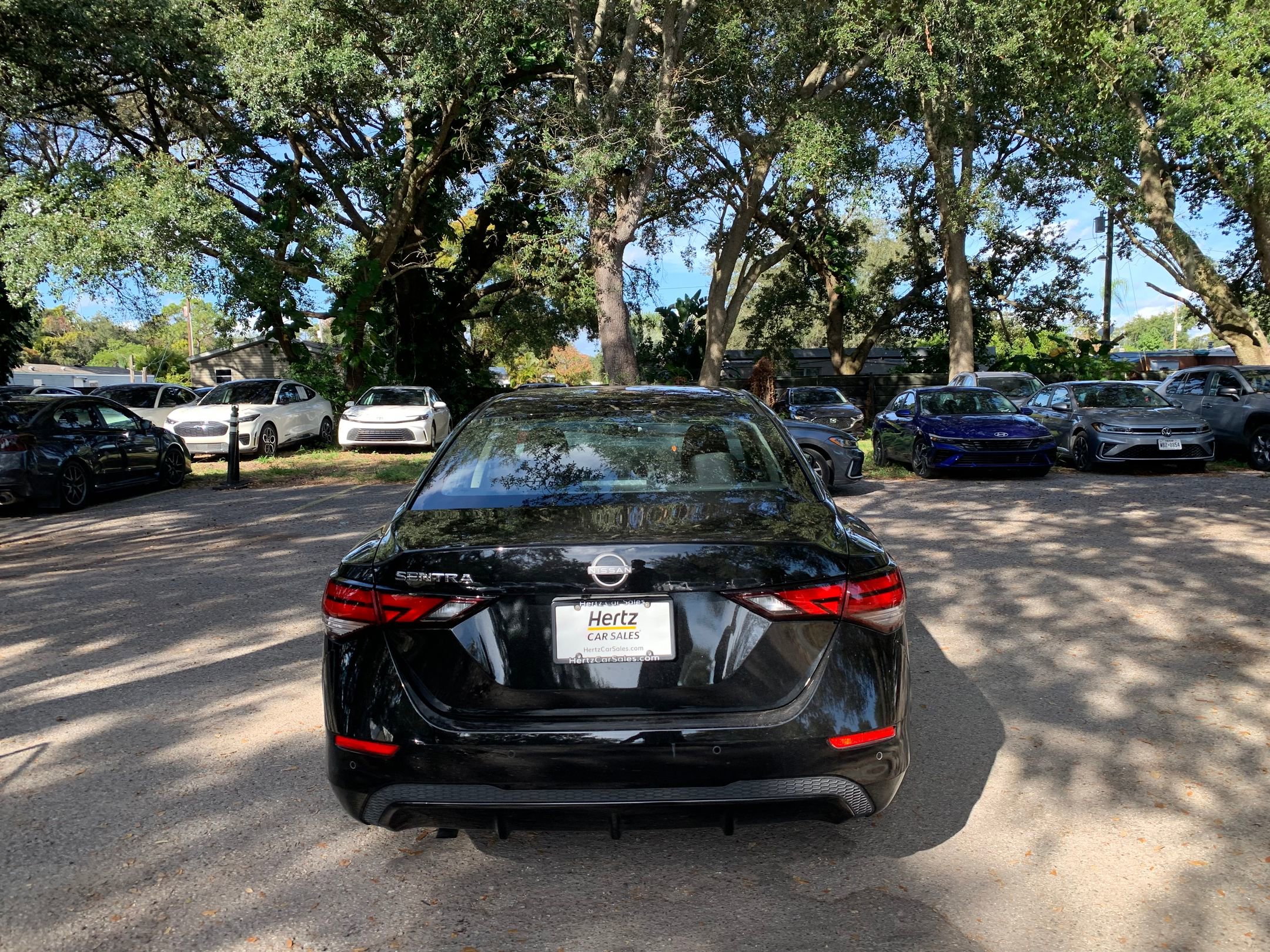 Thumbnail: 2025 Nissan Sentra - 14