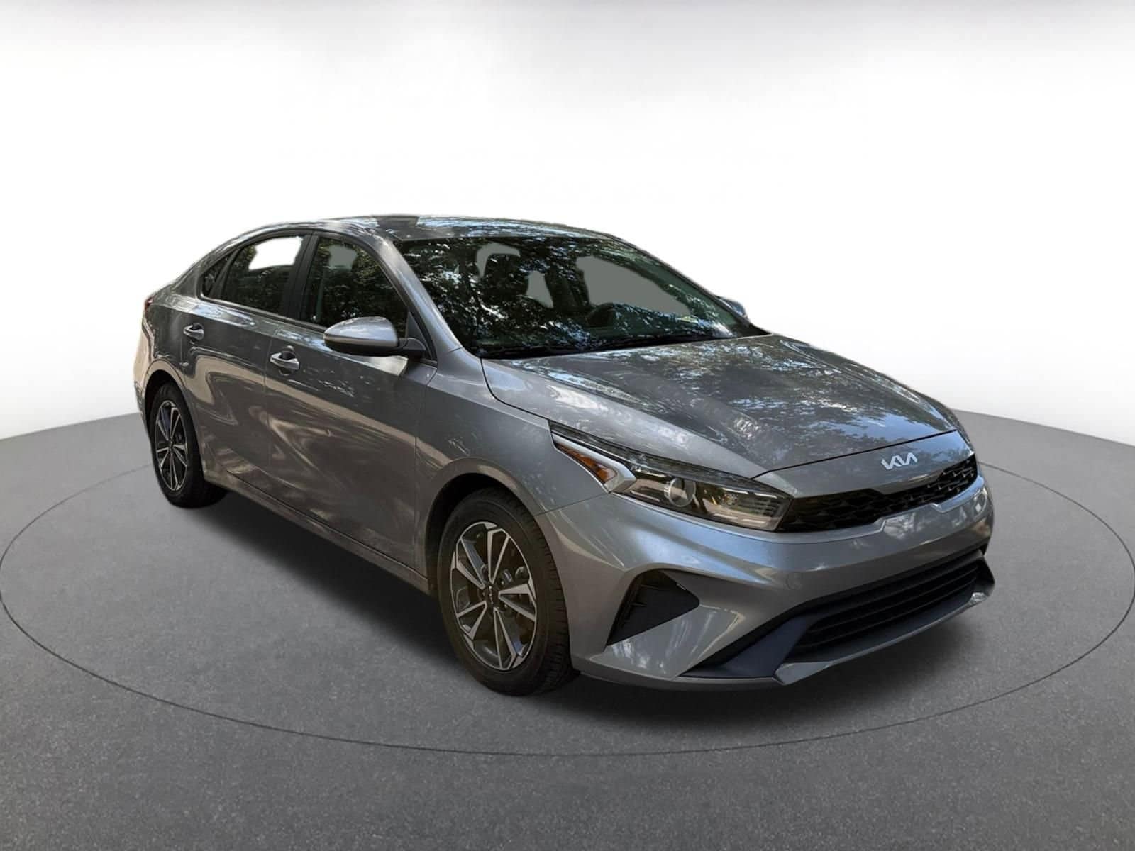 Thumbnail: 2024 Kia Forte - 1