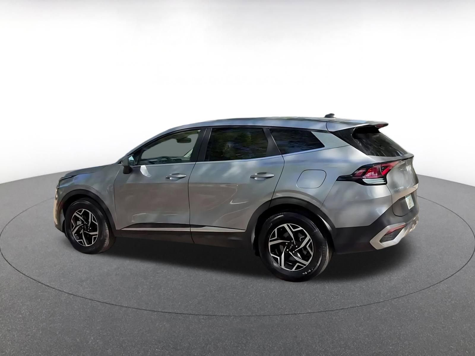 Thumbnail: 2025 Kia Sportage - 12
