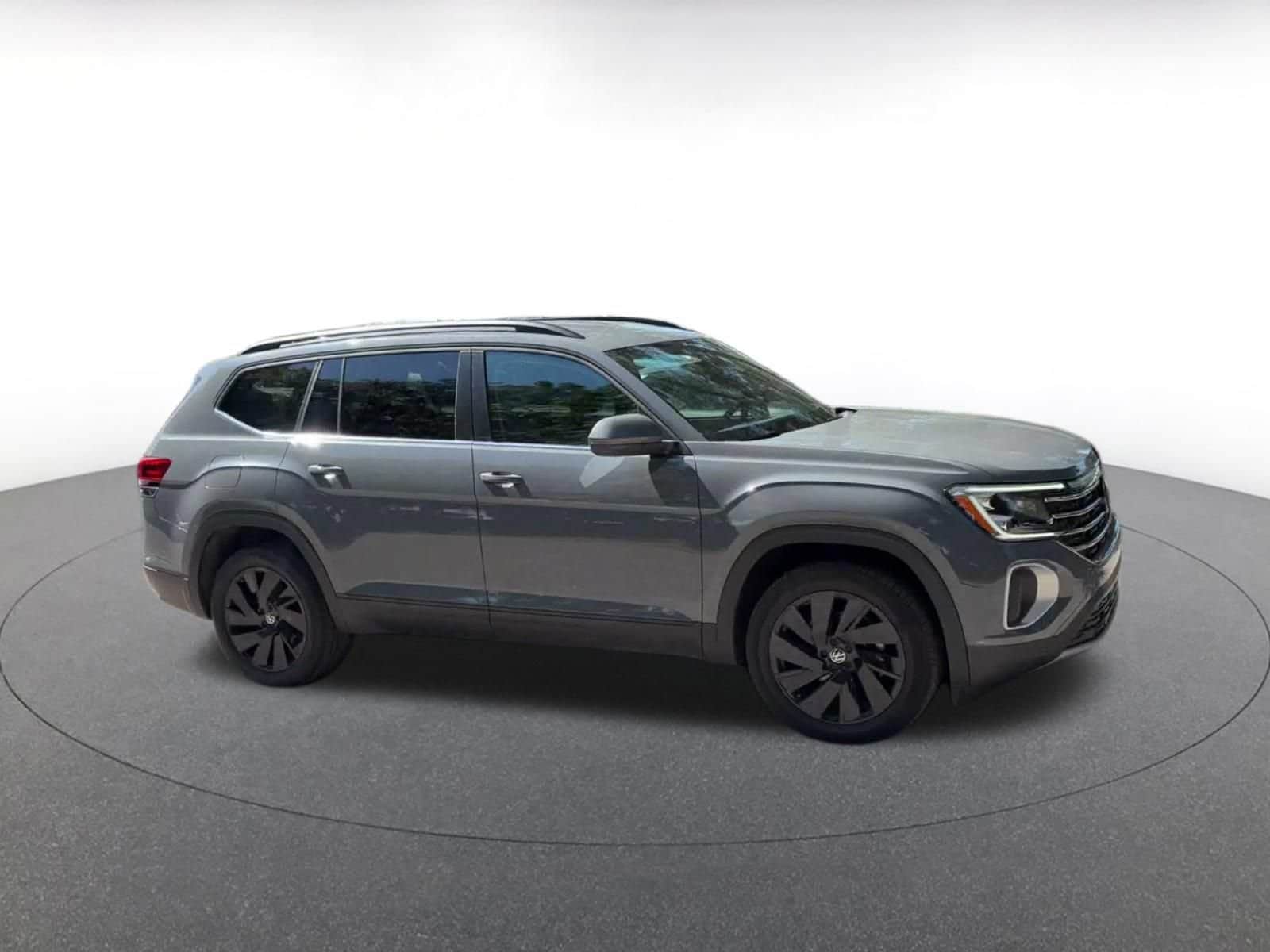 Thumbnail: 2026 Volkswagen Atlas - 2