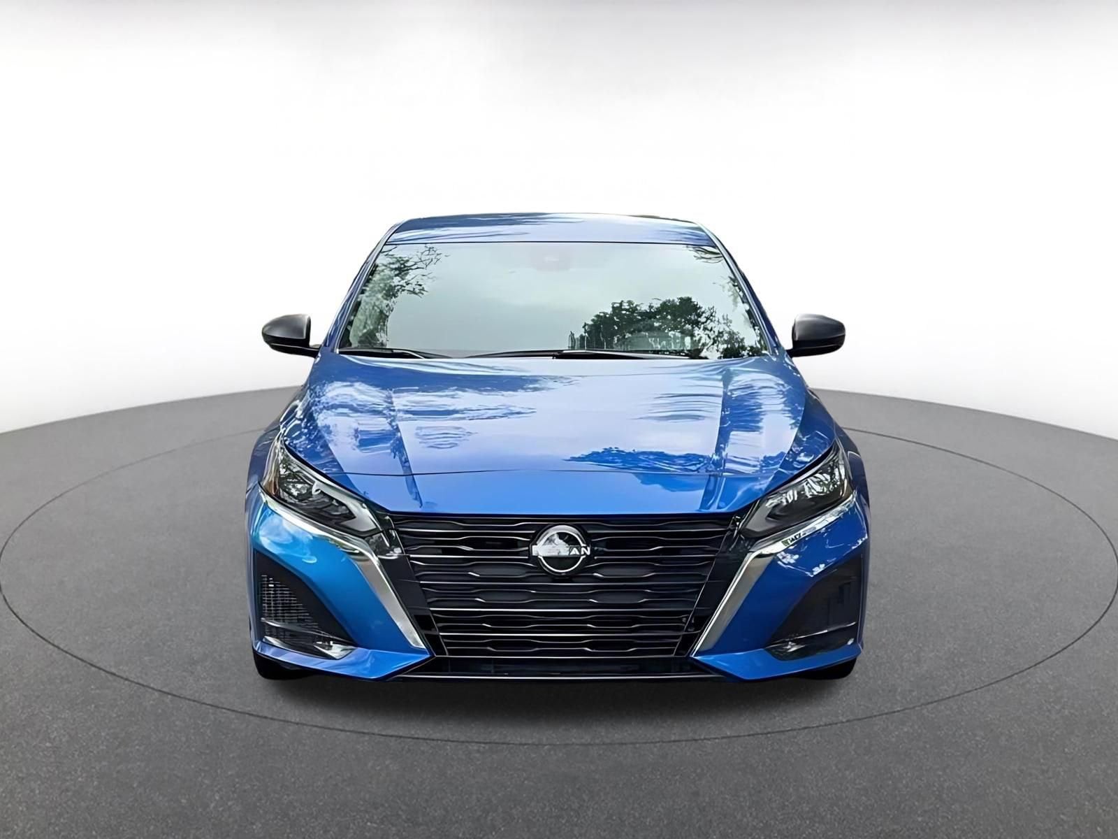 Thumbnail: 2025 Nissan Altima - 4