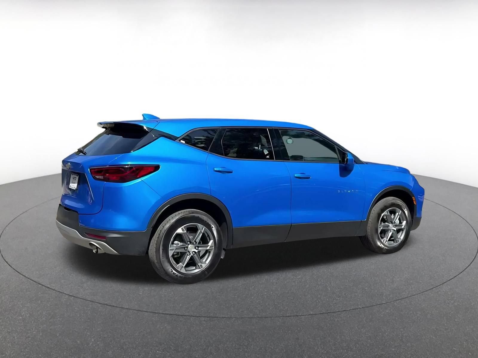 Thumbnail: 2025 Chevrolet Blazer - 14