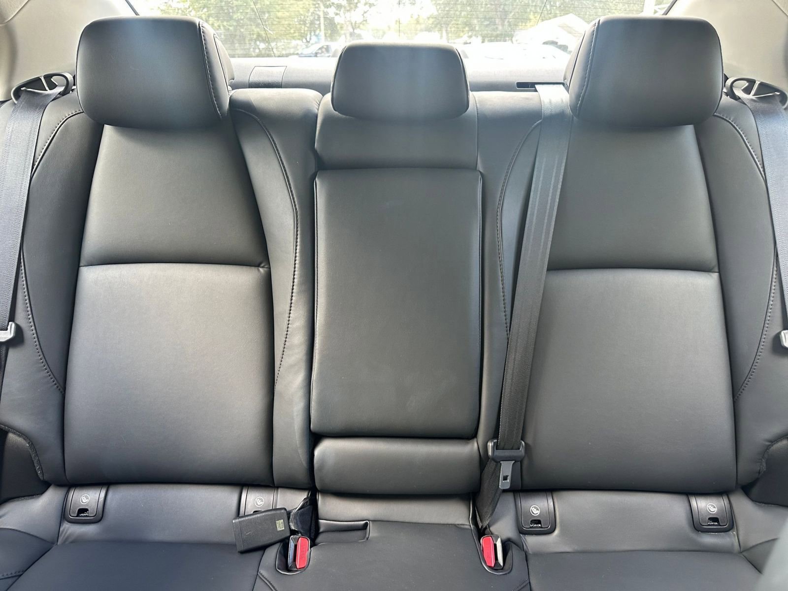 Thumbnail: 2025 Mazda Mazda3 - 32