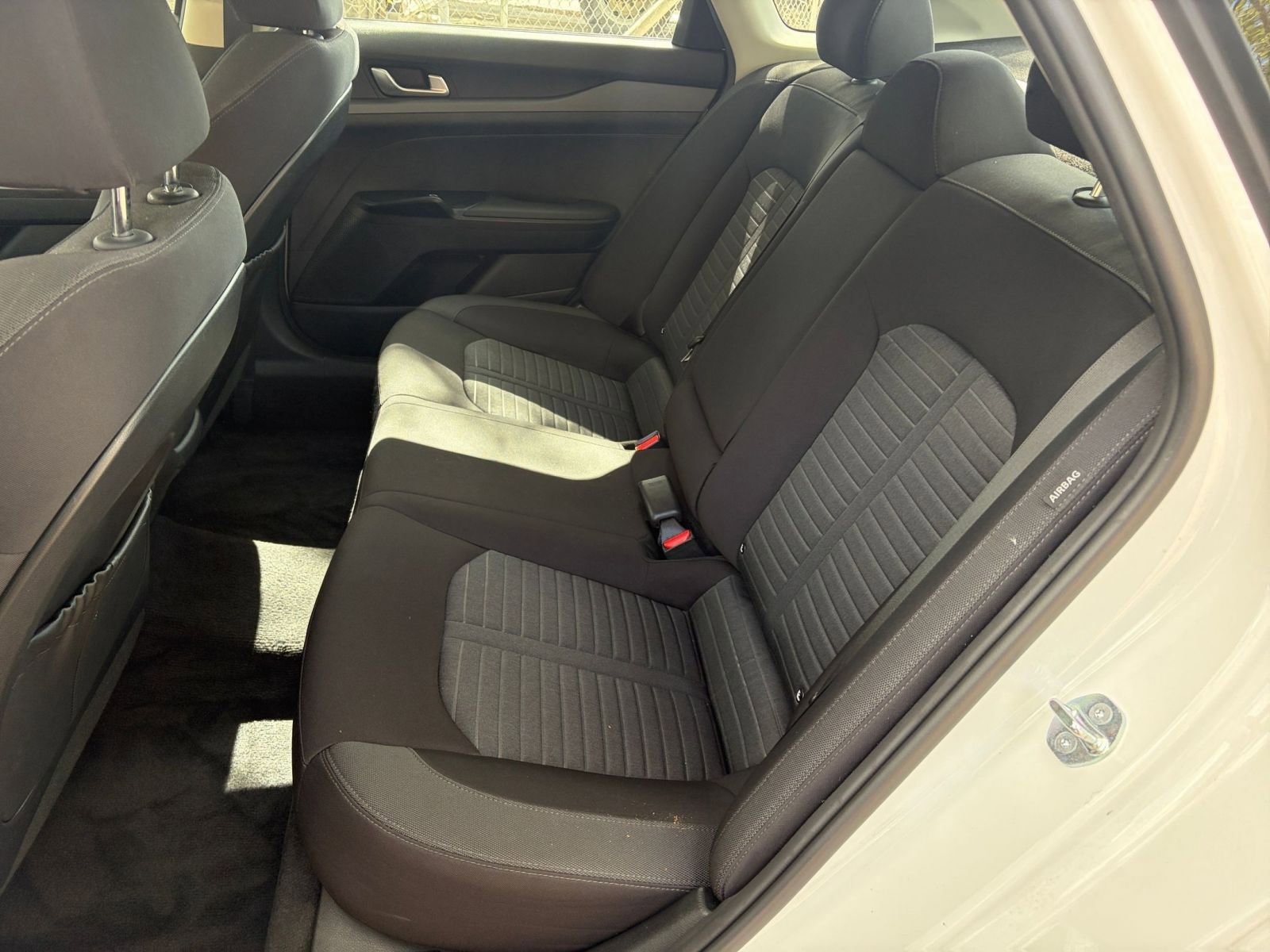 Thumbnail: 2025 Kia K5 - 33