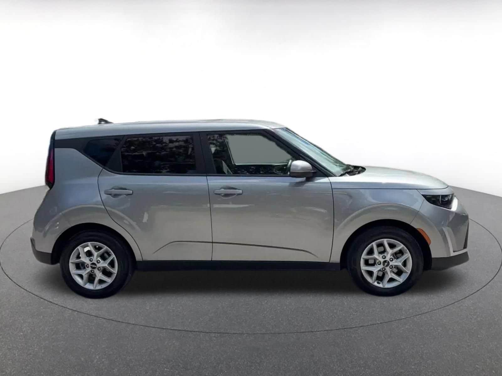 Thumbnail: 2025 Kia Soul - 15