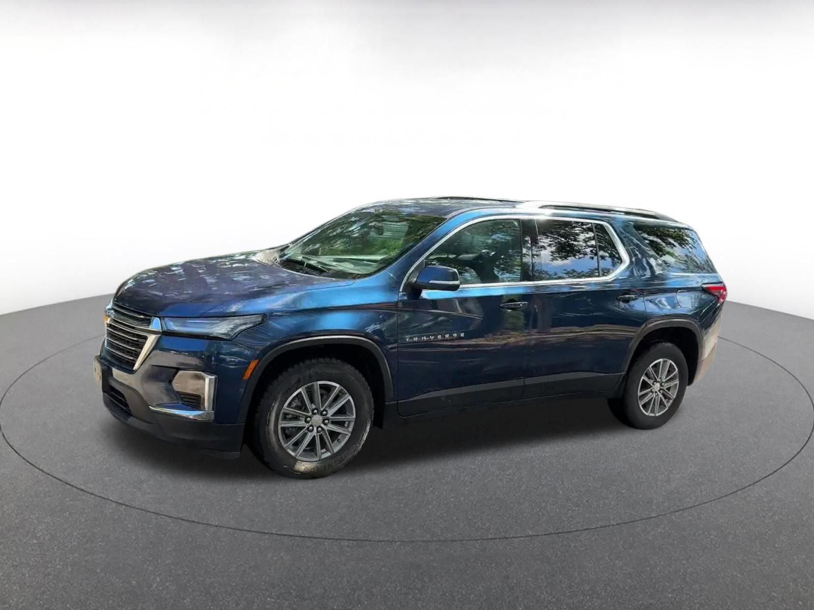 2023 Chevrolet Traverse LT 7