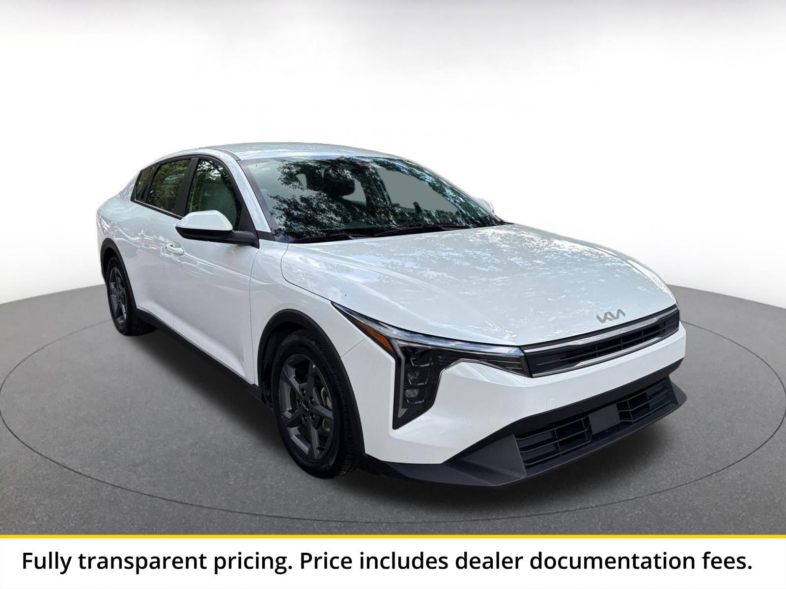 Thumbnail: 2025 Kia K4 - 1