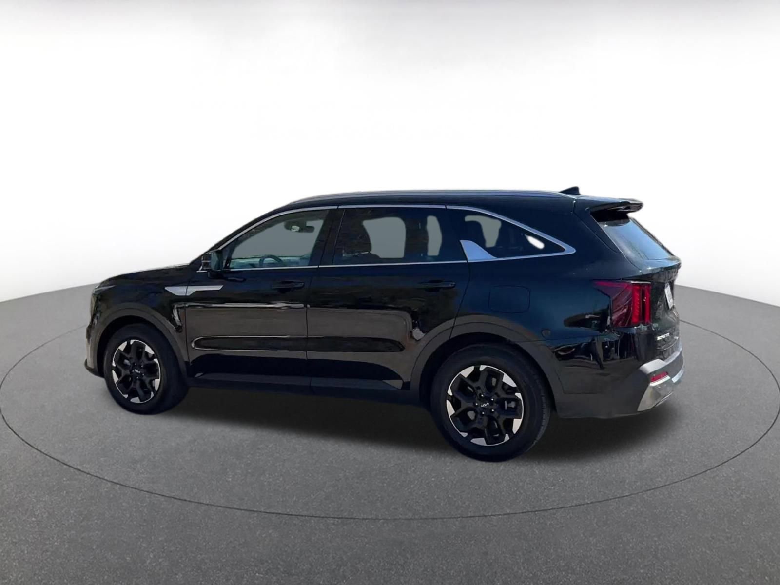 Thumbnail: 2024 Kia Sorento - 10