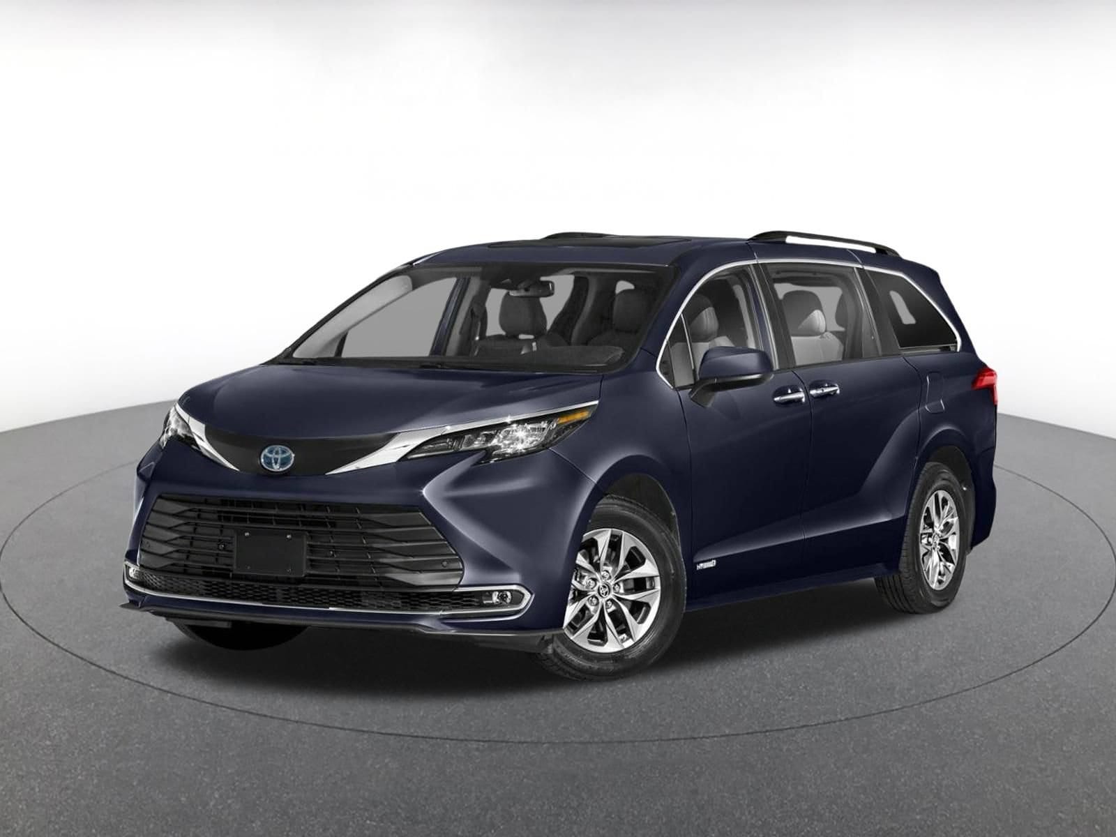 Thumbnail: 2024 Toyota Sienna - 3