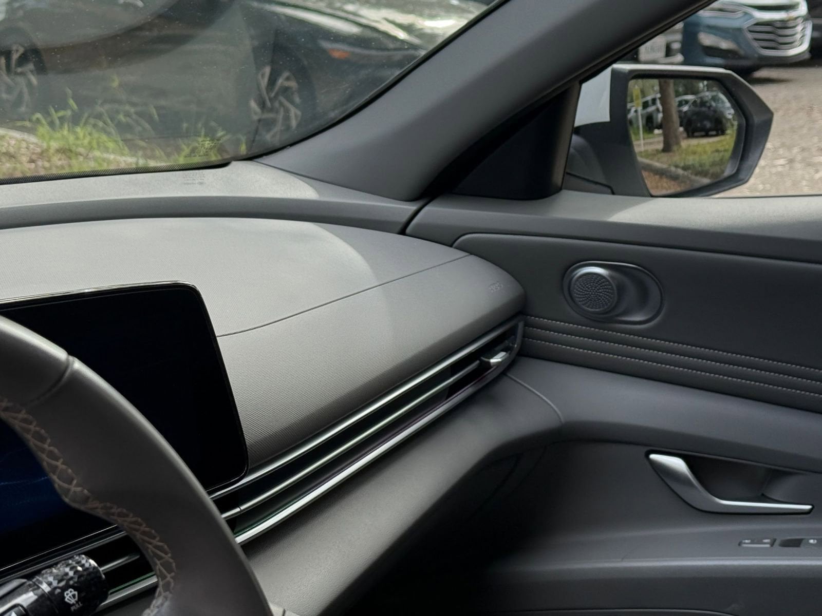 Thumbnail: 2025 Hyundai Elantra - 29